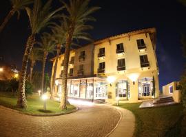 Lamunia Hotel, hotel i Tripoli