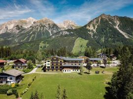 Mountain Hostel, hotel in Ramsau am Dachstein