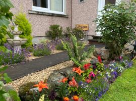 Treetops Bungalow Loch Ness, hotell i Drumnadrochit