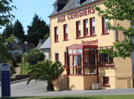 Maison Hôtel Aux Cerisiers, hotel near Cornouaille Golf Course, La Forêt-Fouesnant