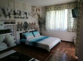 Къща за гости ЕЛИ, homestay in Primorsko