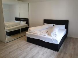 Private and cozy Apartment in Refrath near Cologne, hotel v destinaci Bergisch Gladbach