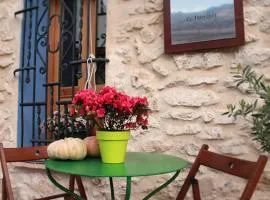 Casa Rural Ca Ferminet & Cabañas de montaña La Garriga