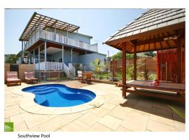 Southview Guest House, hotel s jacuzzi v destinaci Wollongong