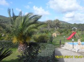 Agriturismo Isidoro, hotel en Fertilia