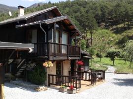 Chalet Espace Lumière - Spa, sauna et salle de fitness, ski resort in Méolans