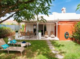 Flamboyant Tree Garden Holiday Home