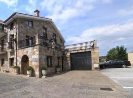 Apartamentos los Balcones, hotel poblíž významného místa Ermita de la Virgen del Mar, Santander