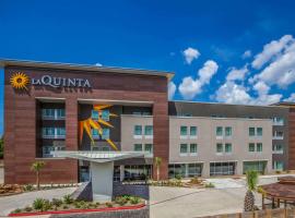 La Quinta by Wyndham Houston East at Sheldon Rd, отель в городе Чаннелвью