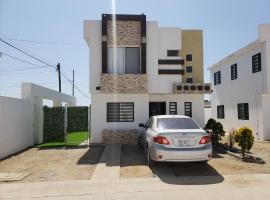 Casa cerca de Estero Beach, hotel v destinaci Ensenada