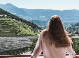 Hotel Am Sonneck, hotel v destinaci Lagundo