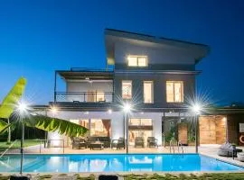 Enervillas VIP Villas with pool bbq