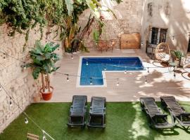 ASTUTO Boutique Jerez - Adults Only, hotel v destinaci Jerez de la Frontera