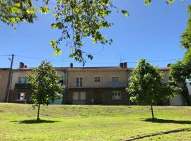 Jaures Home, ξενοδοχείο σε Carmaux