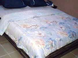 Viesnīca Niki-bar pilsētā Abudža