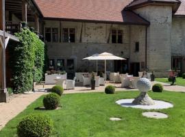 Le château de Vuissens, hotel v destinaci Vuissens