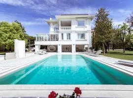 La Perla Bianca Luxury Villa