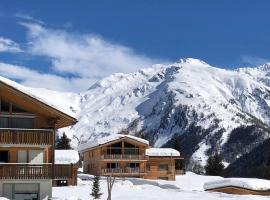 Chalet Breithorn- Perfect for Holiday with Amazing View!, hotell sihtkohas Obergesteln