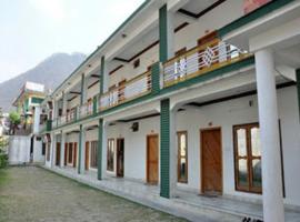 Hotel Divine Palace, hotel v destinaci Uttarkāshi