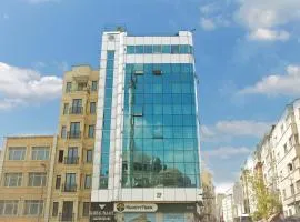 Kartal Palace Taksim Square FAMİLY HOTEL