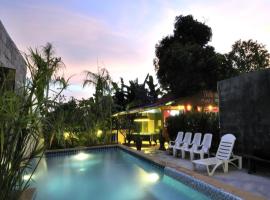 Serene Villa Phuket, hotel near Soi Ta Ied, Chalong 