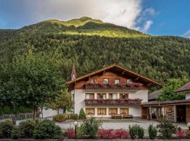 Pension Moarhof, holiday rental in Campo Tures