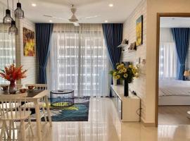BOM HOMES- VINHOMES OCEAN PARK- SERVICE APARTMENt, family hotel in Gia Lâm Pho