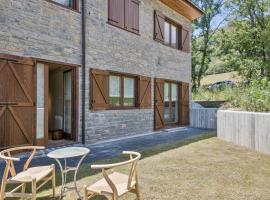 Luderna - Apartamento con jardín Bela, alquiler vacacional en Vielha