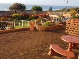 3 Marilyn Court, hotel in Scottburgh