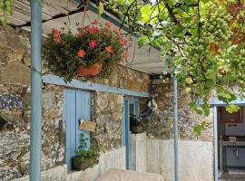 Holiday House Prodromos, pet-friendly hotel in Prodromos