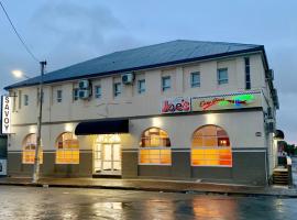 Savoy Hotel Beaufort-West, hotel in Beaufort West