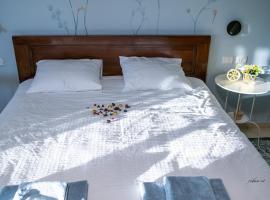 Pardes H̱anna에 위치한 호텔 צימר רומנטי ואיכותי בפרדס חנה La Baita