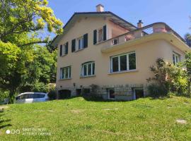 Appartement 1 pièce entresol 30 m2 proche du centre et bain thermal