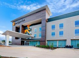 La Quinta Inn & Suites Katy-Mills by Wyndham Katy, hotell i Katy