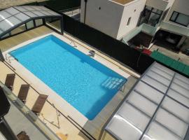 Alojamiento Playa de Covachos 1, hôtel à Soto de la Marina