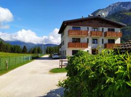 Siora Lina Appartamenti, hotel barato en Vigo di Cadore