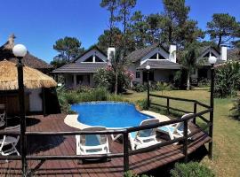 Bungalows Punta Colorada, lodge in Piriápolis