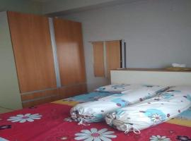 The Edge By Orin, hotel v destinaci Cimindi-hilir