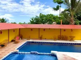 Hotel Sociedad y Maristas