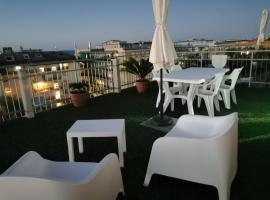 LA TERRAZZA, hotel Falconara Marittimában