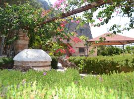 Villa Paradiso Riserva Naturale Monte Cofano, ξενοδοχείο σε Castelluzzo