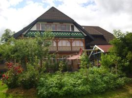 Gemütliche Gartenwohnung in Bernau, מלון בברנאו אים שוורצוואלד