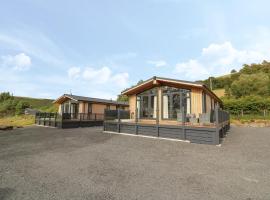 Hazel Lodge, hotel with parking in Llanidloes