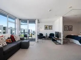 Waimahana Apartment 12