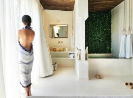 Elefthia Syros Exclusive Suite