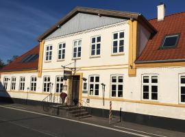 Fladbro Kro, hotel u gradu 'Randers'