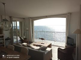 Port rive gauche Oyat, hotel in Marseillan