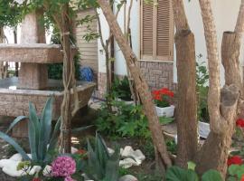 Villa Cavaliere, Bed & Breakfast in Altino