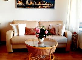Apartment 3 Minuten zu Fuss zum Meer (40m²), hotel in Lübeck