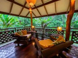 Finca Chica Lodge & Villas
